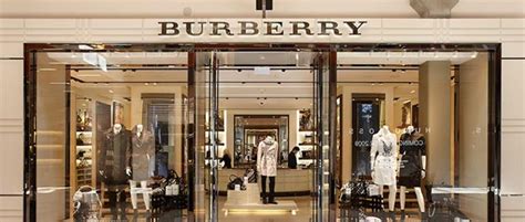 burberry online marketing strategy|Burberry rebranding case study.